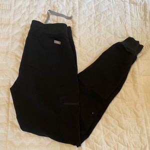 Figs Black Jogger Scrub Bottoms